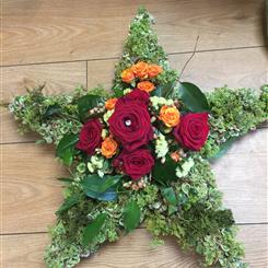 Star FLORAL TRIBUTE 